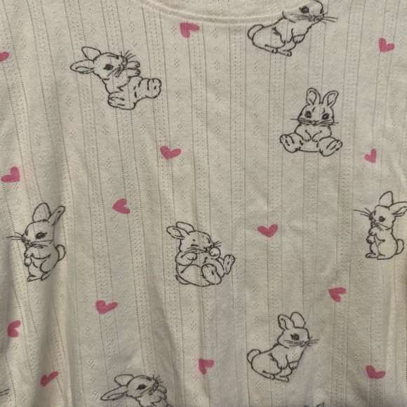 Messy Bun Bunny Print Crop Top - White and Pink Size XL - Picture 2 of 7